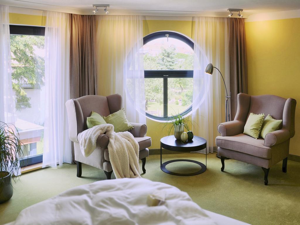 Rosendomizil Hotel มัลโชว์ ภายนอก รูปภาพ